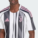 Camisa Juventus I Adidas 25/26 Branca/Preta